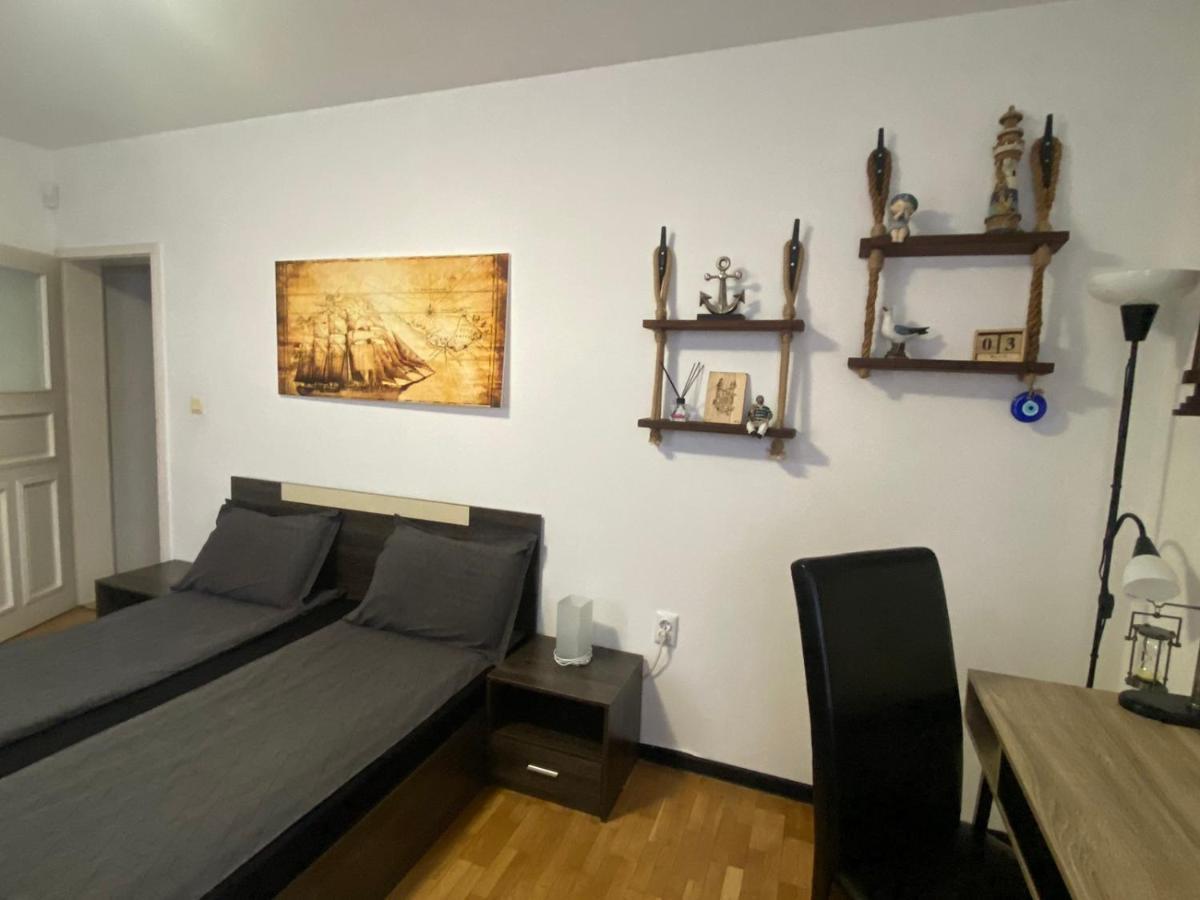 Apartament Bogoslovovi Varna Buitenkant foto